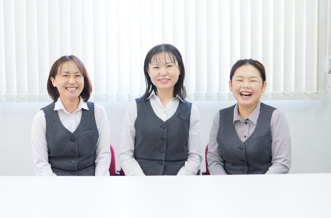 チームで行う為フォロー体制もバッチリ！先輩の手厚い指導や質問のしやすさも好評です♪